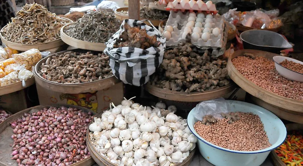 Indonesian spices at a traditional market